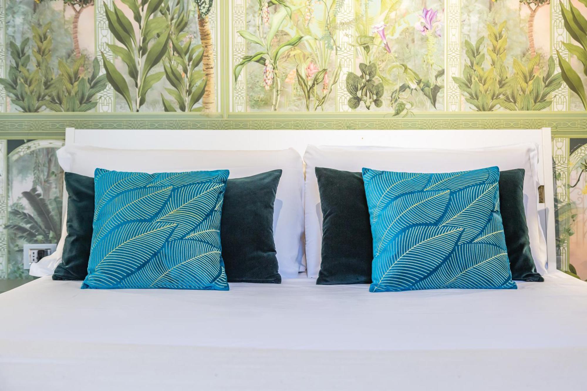Starguest Dante Hotel Napoli Bagian luar foto